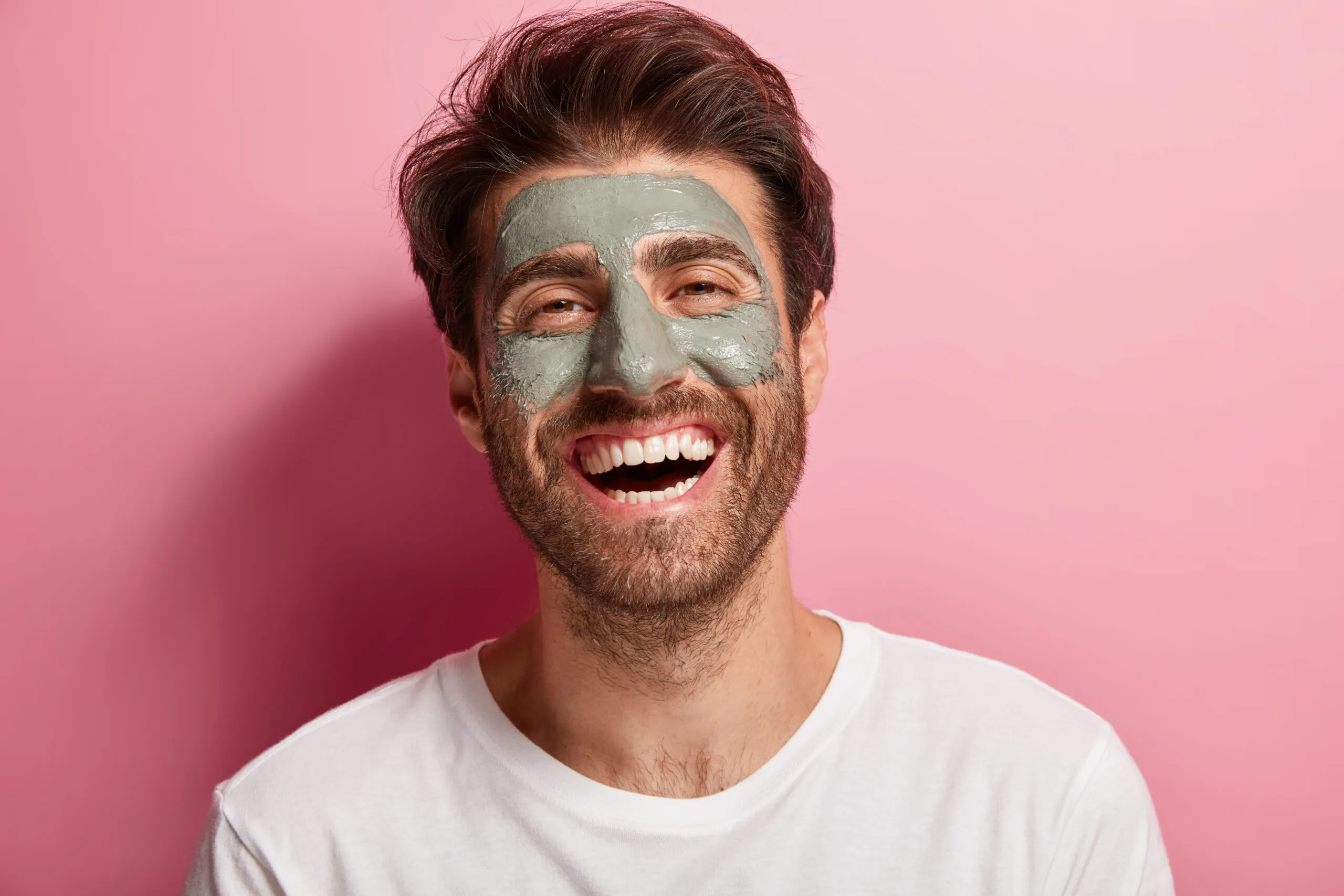 Basic Skincare Yang Harus Dimiliki Pria Untuk Kulit Lebih Cerah