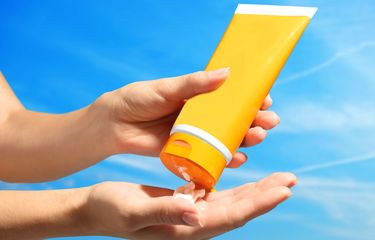 Chemical Sunscreen Kandungan, Kelebihannya