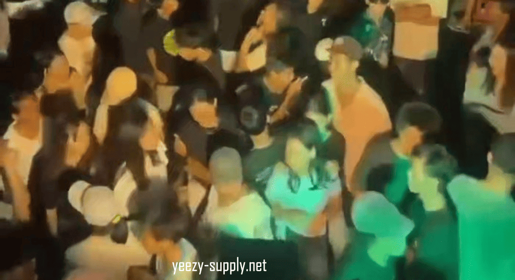 yeezy-supply